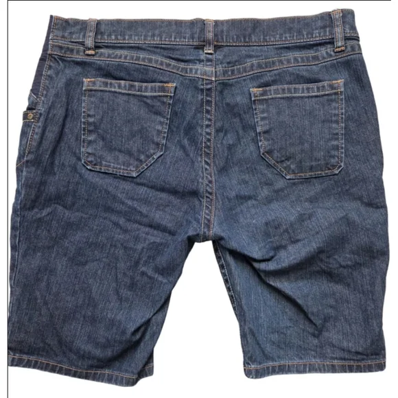 Women's Old Navy Maternity Jean Shorts Size 12 Blue - Picture 2 of 5
